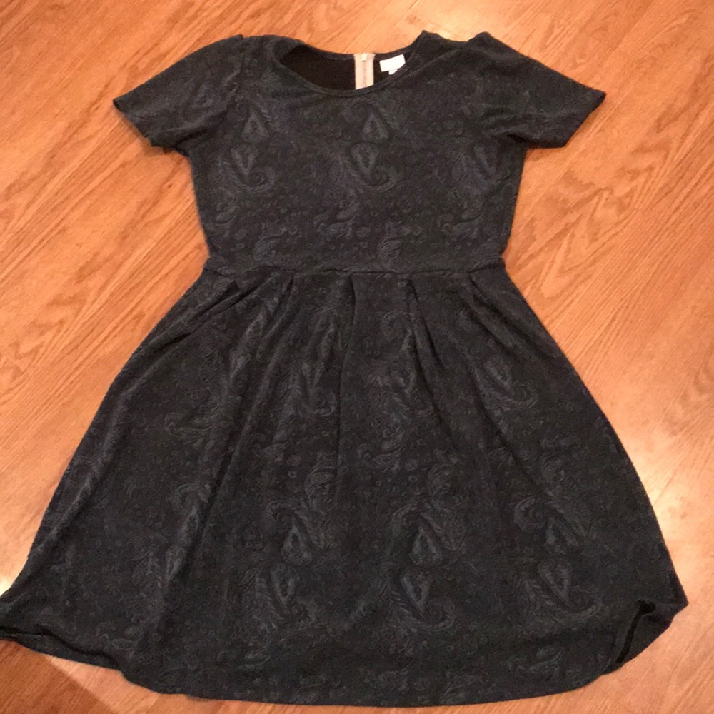LuLaRoe Amelia